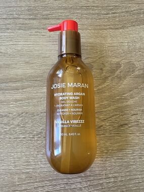 JOSIE MARAN Hydrating Body Wash – Vanilla Vibezzz